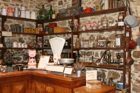 1:24ème Kit d'épicerie des années 1950 - France